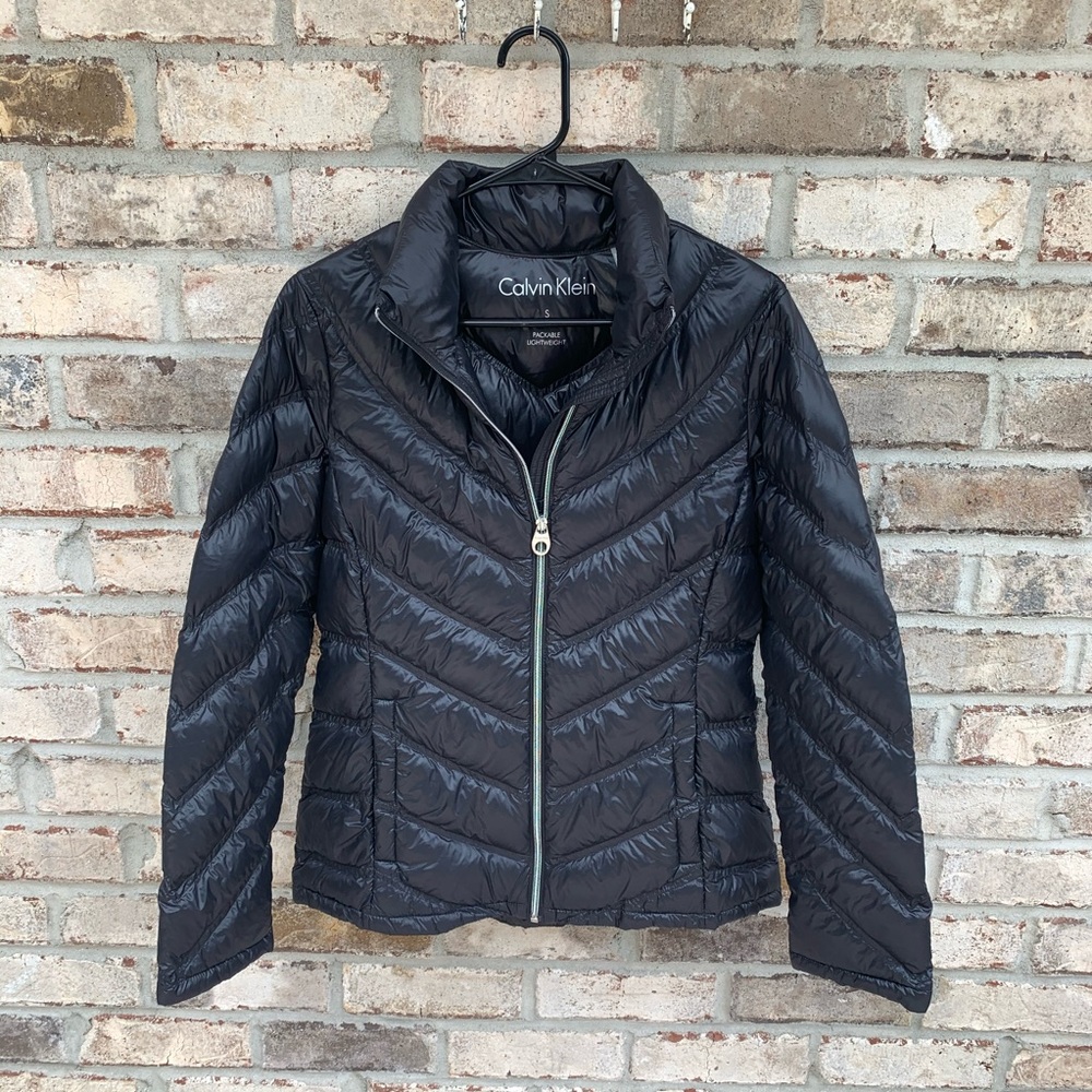 + [Calvin Klein] packable puffer coat